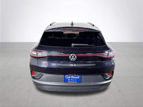 Certified 2023 Volkswagen ID.4 Pro image 8