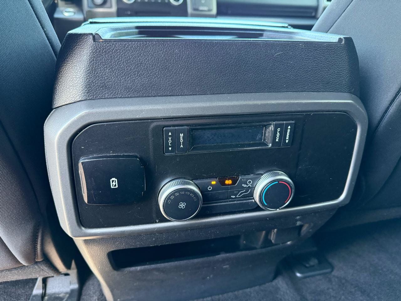 Used 2018 Ford Expedition XLT AWD/4WD image 13