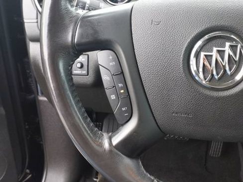 Used 2017 Buick Enclave Premium w/ Experience Buick Package FWD image 27