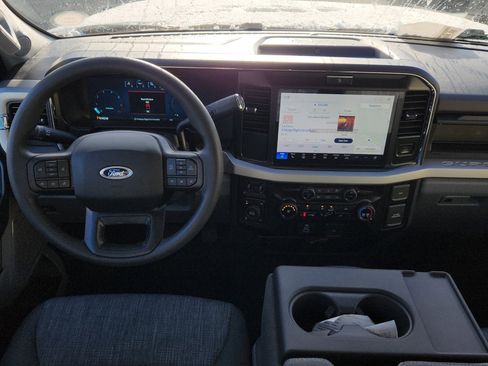 New 2026 Ford F250 XLT w/ XLT Premium Package image 25