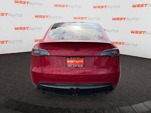Used 2022 Tesla Model Y Performance AWD/4WD image 4