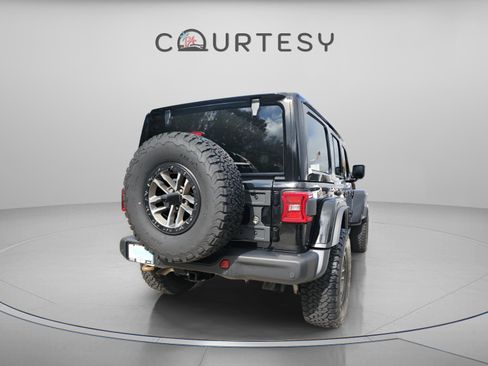 Used 2024 Jeep Wrangler Rubicon 392 image 3