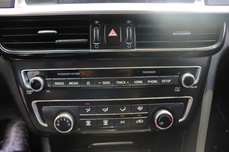 Used 2020 Kia Optima LX FWD image 16