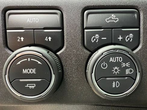 Used 2025 Chevrolet Silverado 1500 RST w/ Convenience Package II image 36