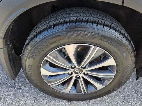 Used 2025 INFINITI QX60 Pure w/ Cargo Package image 20