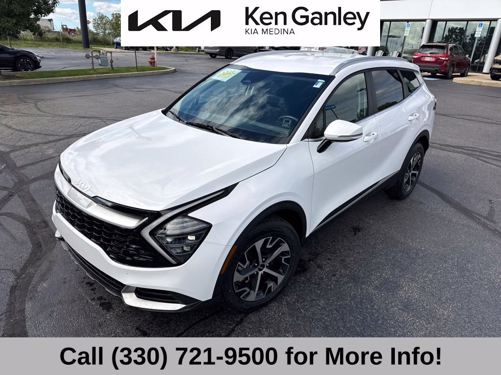 Certified 2024 Kia Sportage EX AWD/4WD image 3