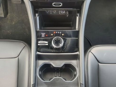 New 2026 Jeep Grand Cherokee L Limited w/ Limited Altitude Package AWD/4WD image 23