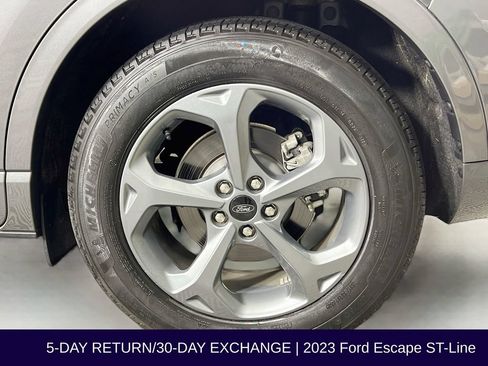 Used 2023 Ford Escape ST-Line w/ Tech Pack #1 FWD image 35