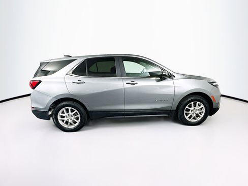 Used 2023 Chevrolet Equinox LT AWD/4WD image 10