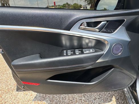 Used 2020 Genesis G70 3.3T w/ Elite Package image 25