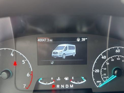 Used 2023 Ford Transit 350 XL image 21