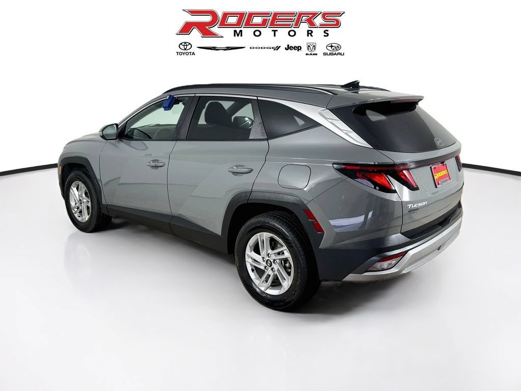Used 2025 Hyundai Tucson SEL AWD/4WD image 6
