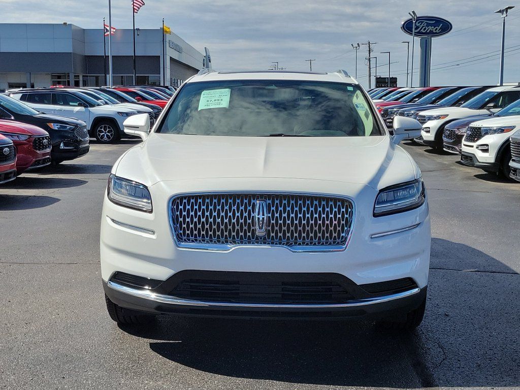 Certified 2023 Lincoln Nautilus Reserve AWD/4WD image 2