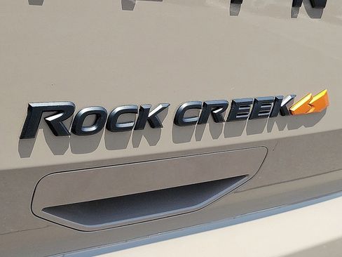 Used 2025 Nissan Pathfinder Rock Creek AWD/4WD image 9