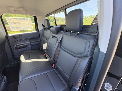 New 2026 Ford Maverick Lariat AWD/4WD image 19
