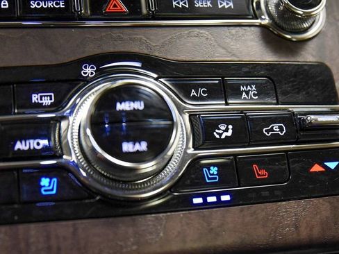 Used 2023 Lincoln Aviator Reserve w/ Equipment Group 201A image 24