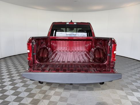 Used 2025 RAM 1500 Big Horn AWD/4WD image 14