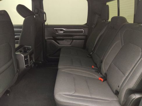 Used 2019 RAM 1500 Big Horn image 18