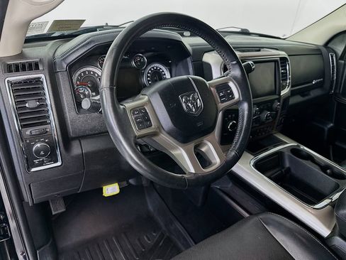 Used 2018 RAM 2500 Laramie w/ Convenience Group AWD/4WD image 29