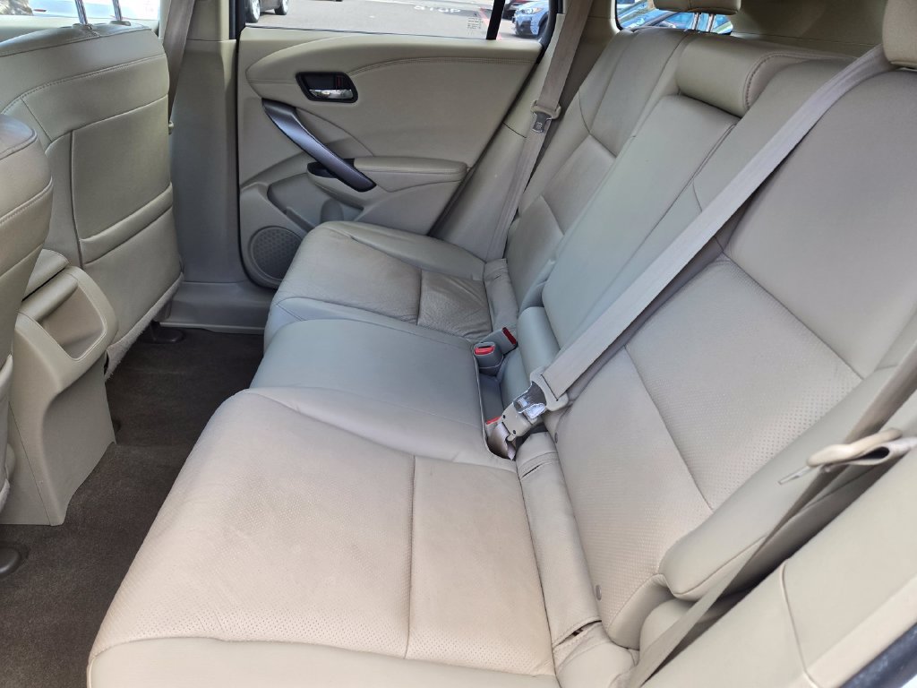 Used 2015 Acura RDX w/ Technology Package AWD/4WD image 13