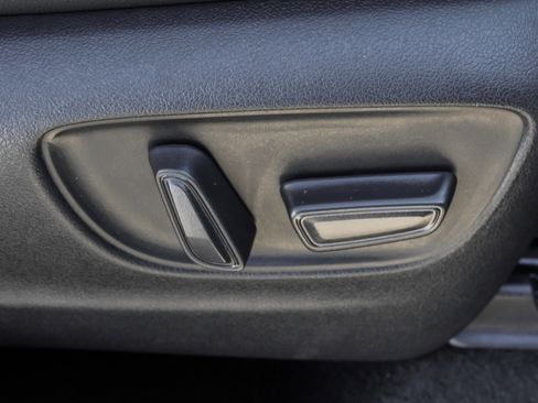 Certified 2024 Toyota Grand Highlander XLE image 26