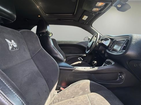 Used 2016 Dodge Challenger R/T Scat Pack w/ Leather Interior Group image 13