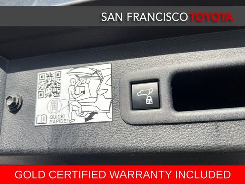 Certified 2022 Toyota Sienna XSE image 43