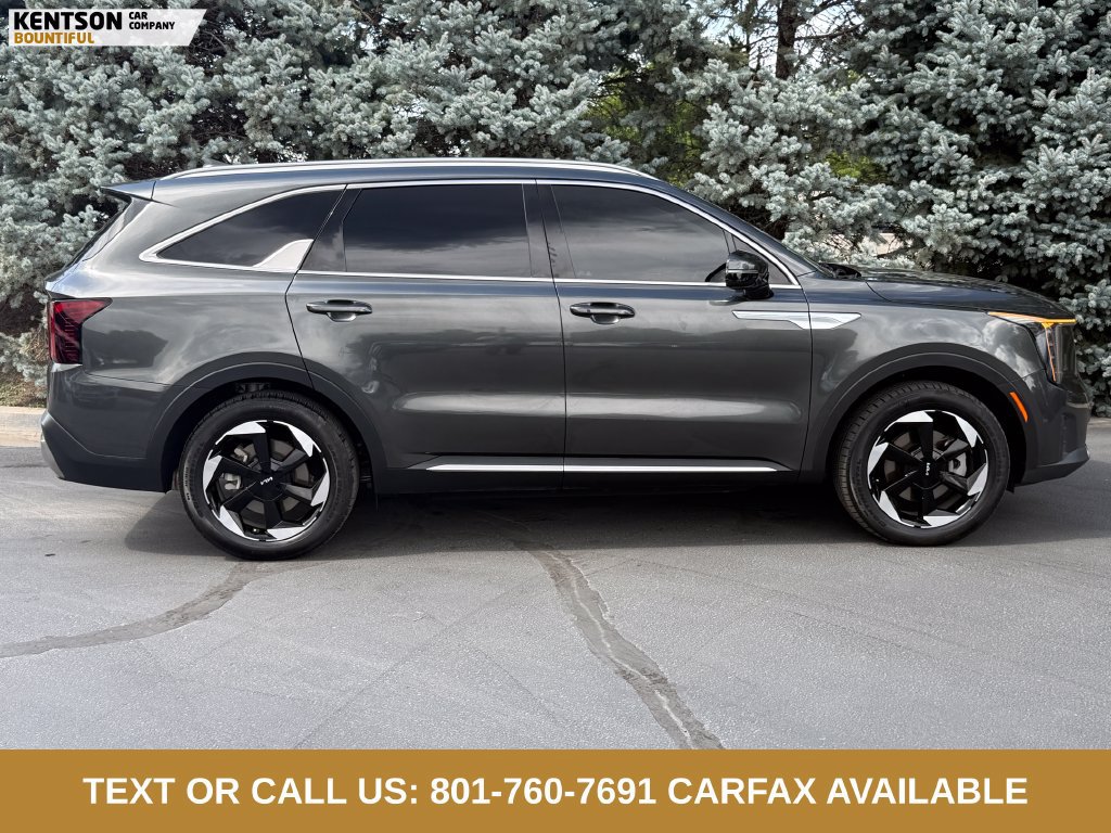 Used 2025 Kia Sorento EX AWD/4WD image 10