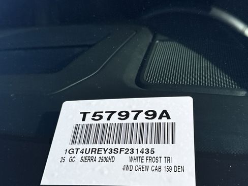 Used 2025 GMC Sierra 2500 Denali w/ Denali Reserve Package image 45