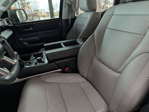 Used 2023 Toyota Tundra SR5 w/ SR5 Premium Package image 8