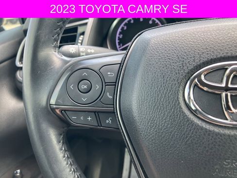 Used 2023 Toyota Camry SE image 26