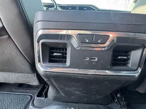 Used 2024 GMC Sierra 1500 Denali AWD/4WD image 16