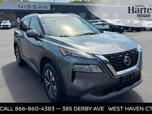 Used 2021 Nissan Rogue SV w/ Premium Package AWD/4WD image 1