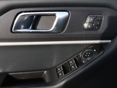 New 2026 Ford Explorer Tremor w/ Tremor Convenience Package image 39