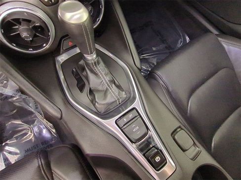 Used 2018 Chevrolet Camaro LT image 16