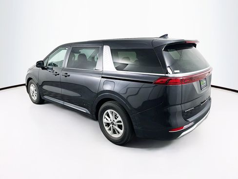 Used 2024 Kia Carnival LX image 5