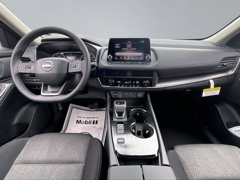 New 2026 Nissan Rogue SV FWD image 6