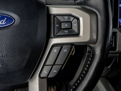 Used 2022 Ford F350 Lariat AWD/4WD image 17