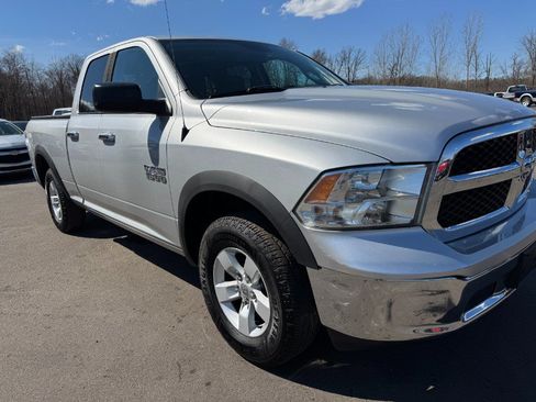 Used 2016 RAM 1500 Classic SLT AWD/4WD image 12