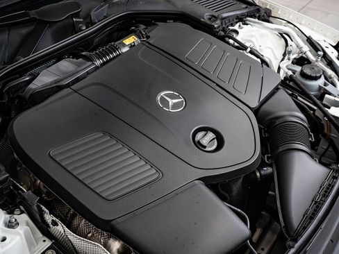 Used 2025 Mercedes-Benz C 300 C 300 image 38