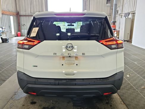 Used 2021 Nissan Rogue S image 10