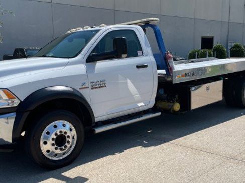 Used 2015 RAM 5500 SLT w/ Quick Order Package 29G SLT image 1