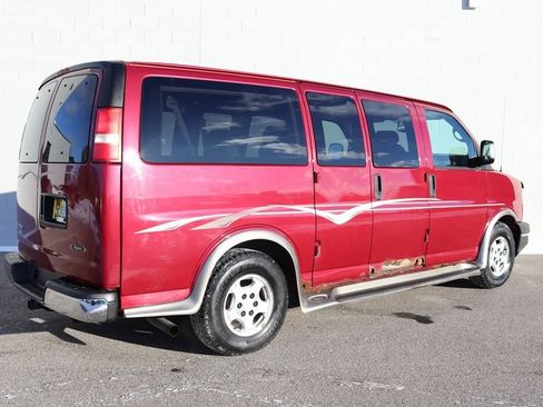Used 2007 Chevrolet Express 1500 w/ Preferred Equipment Group image 47