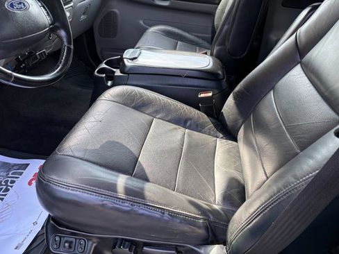 Used 2004 Ford F250 XLT image 20