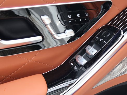 New 2025 Mercedes-Benz S 580 4MATIC Sedan image 18