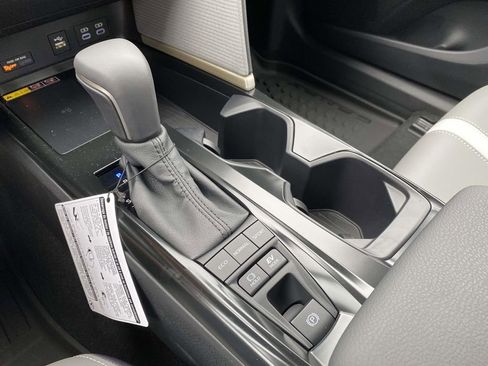 New 2026 Toyota Camry SE FWD image 24
