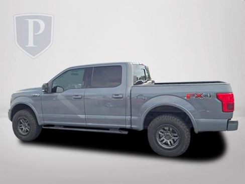 Used 2019 Ford F150 XLT w/ Equipment Group 302A Luxury AWD/4WD image 9
