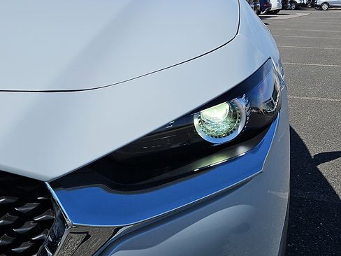 Used 2025 MAZDA CX-30 AWD 2.5 S w/ Select Sport Pkg image 9