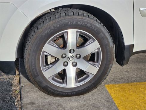 Used 2013 Honda Pilot Touring image 12