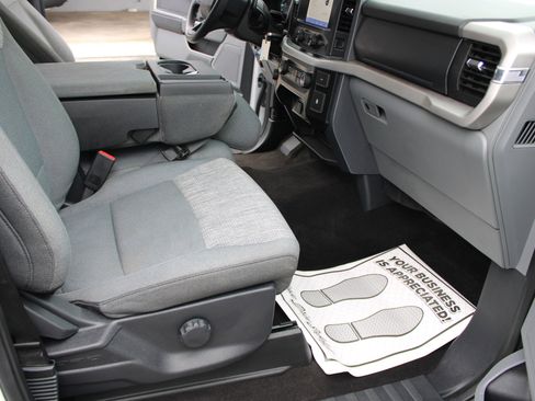 Used 2023 Ford F150 XLT image 14